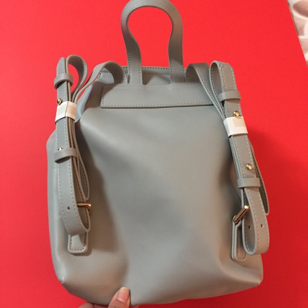 Small backpack - Picture 7 of 8